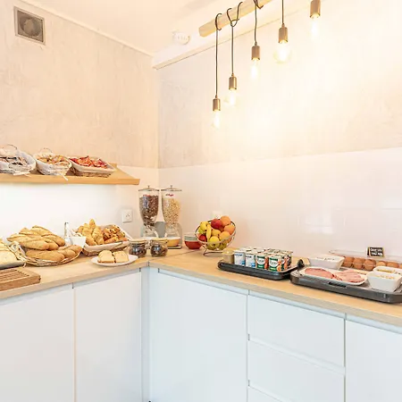 Fasthotel Rouen Sud Hotel 2*