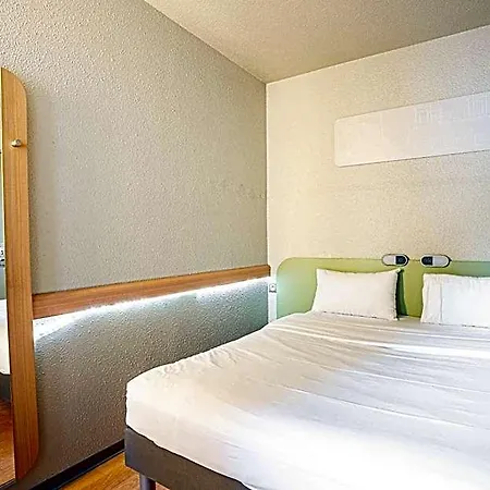 Hotel Fasthotel Rouen Sud 2*