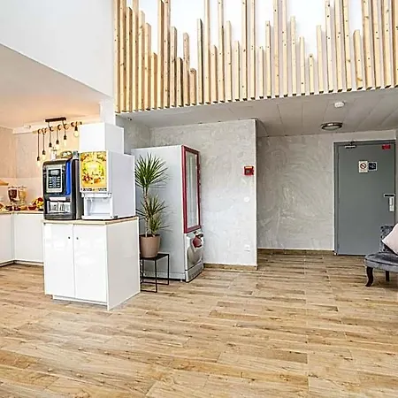 Fasthotel Rouen Sud