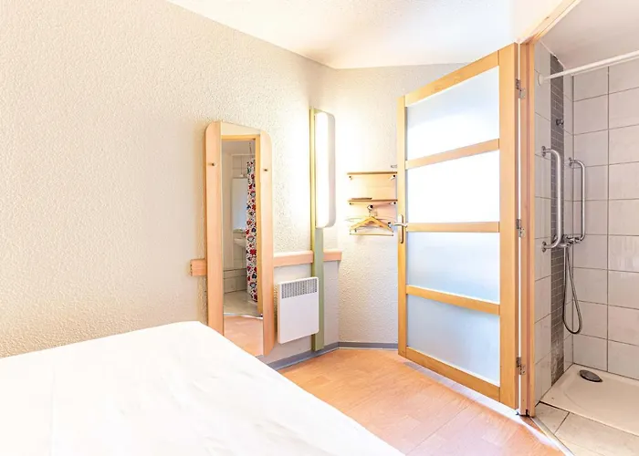 Fasthotel Rouen Sud 酒店 2*