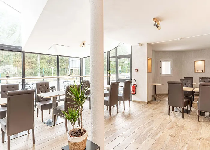 Fasthotel Rouen Sud Hotel