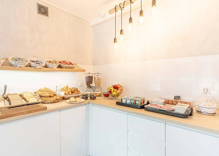 Fasthotel Rouen Sud 酒店 2*